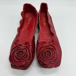 Tuo Rui Elegant Red Pebble Leather Flower Rosette Slip On Loafer Shoes 9.5